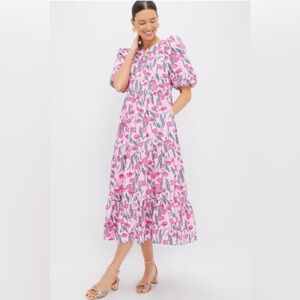 HYACINTH HOUSE, from Tuckernuck.
Pink Amaryllis Floral Cisco
Maxi Dress